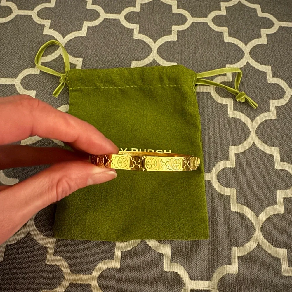 Tory Burch Gold Logo Bangle - Picture 3 of 5